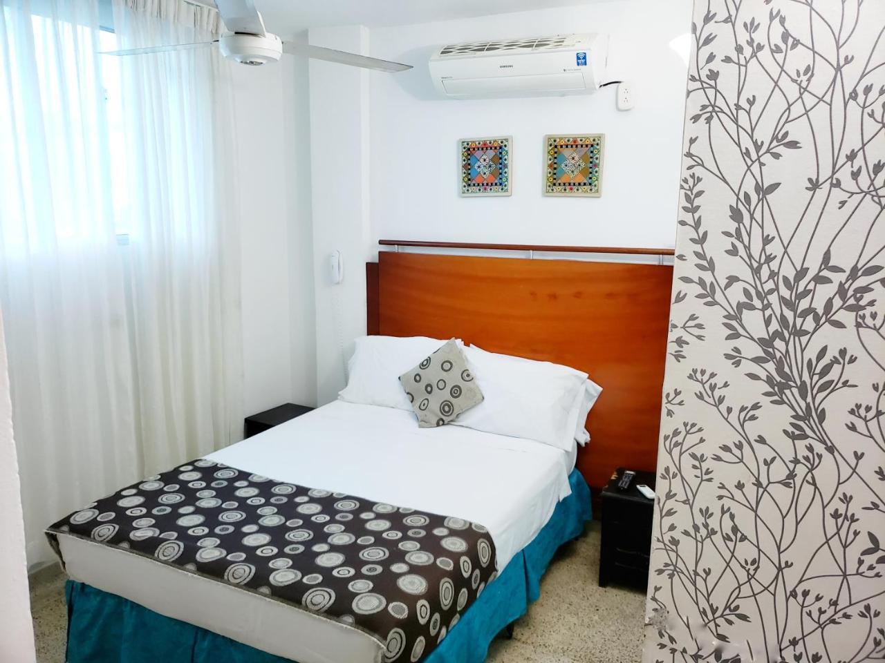 Hotel Radoa El Banco  Eksteriør bilde